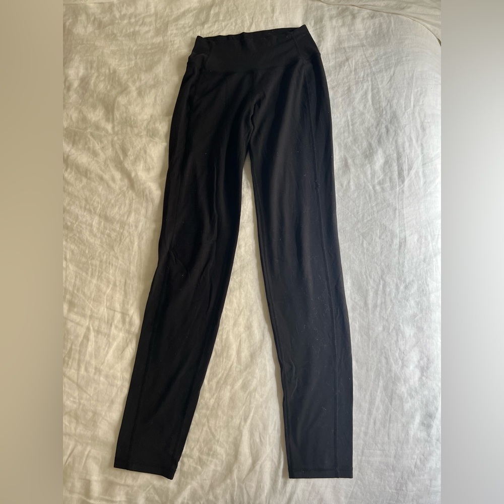 Lululemon pants (2)